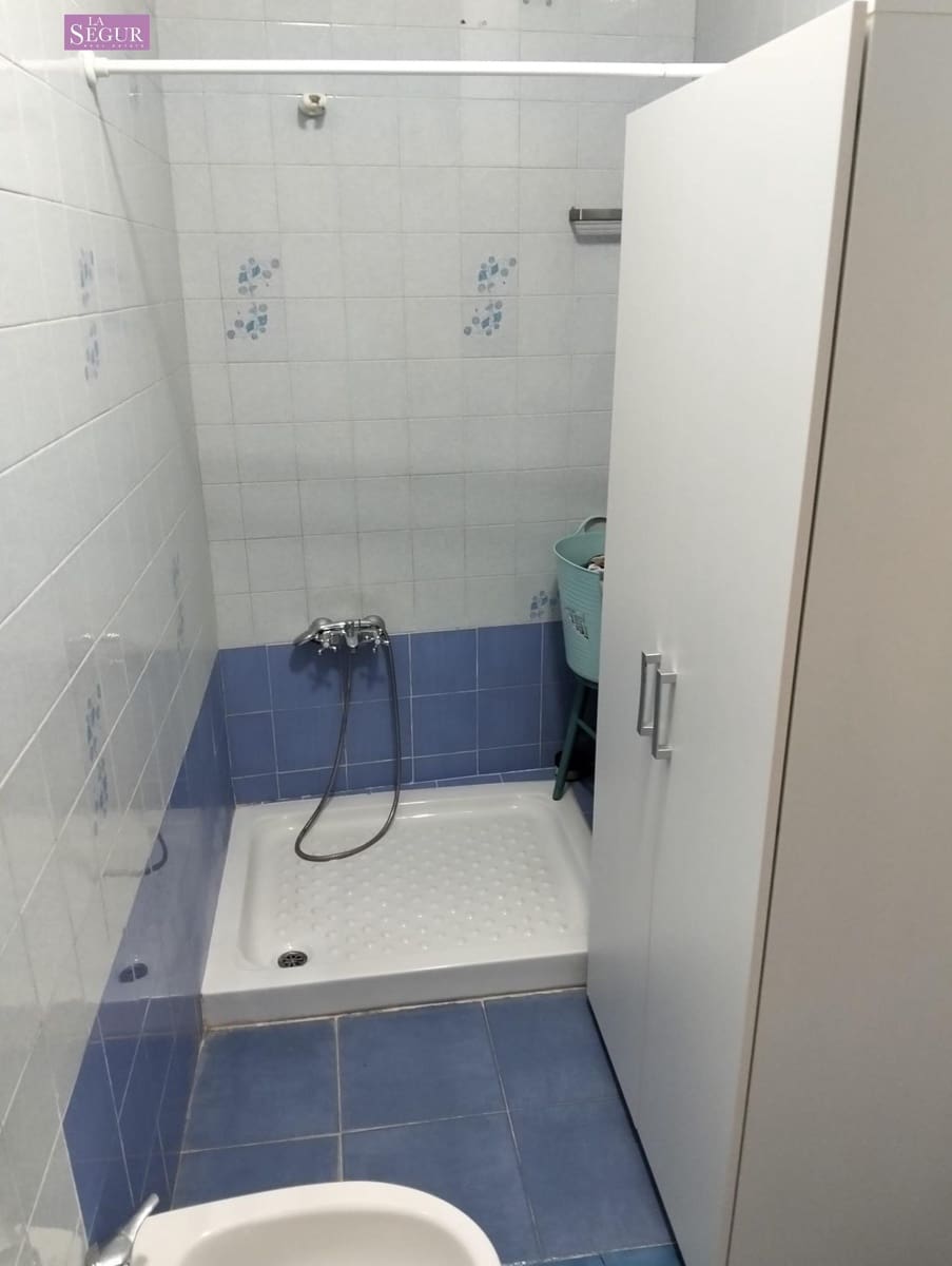 2 bedroom Apartment for sale in Conil de la Frontera - € 246,000 (Ref: 9470659)