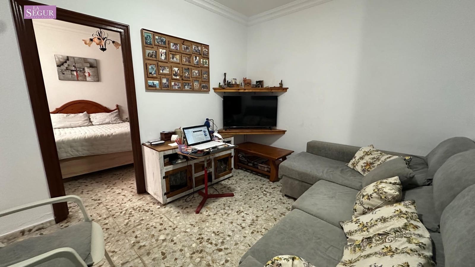 2 bedroom Apartment for sale in Conil de la Frontera - € 246,000 (Ref: 9470659)