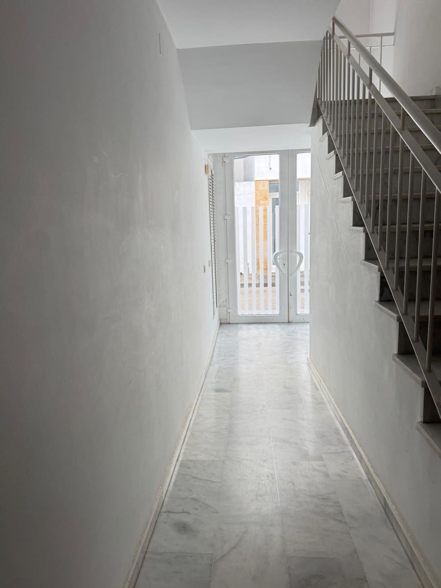 3 soveværelse Lejlighed til salg i Medina-Sidonia - € 152.000 (Ref: 9491279)