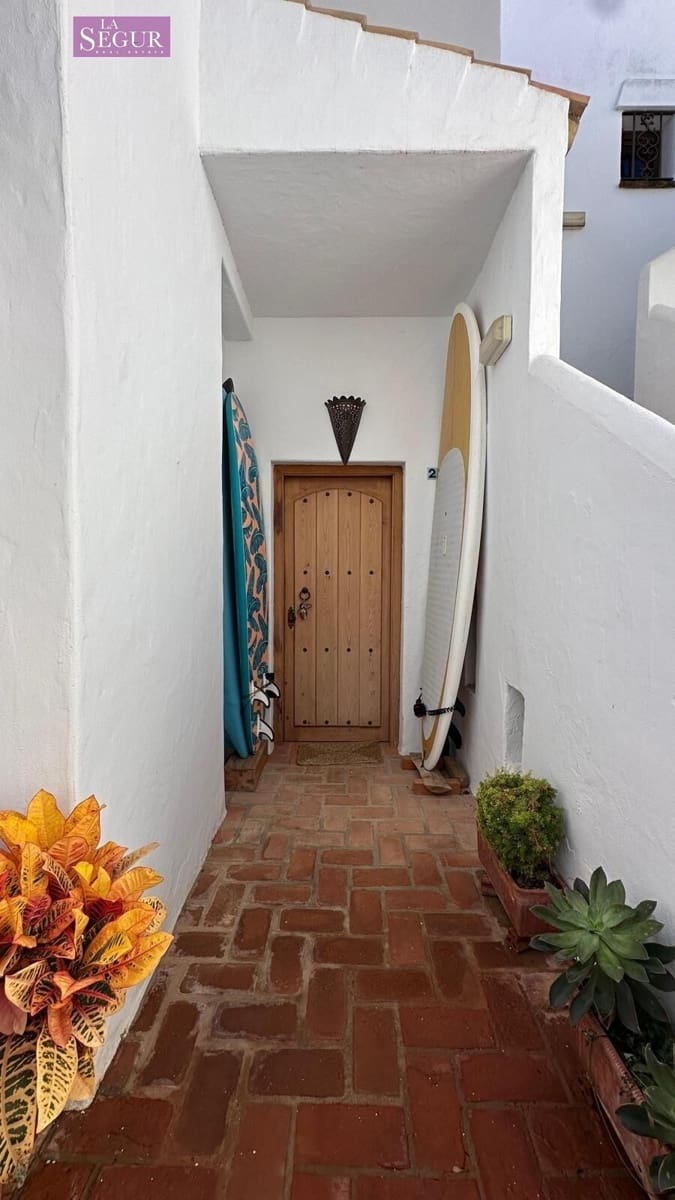 10 makuuhuone Yritys myytävänä paikassa Conil de la Frontera - 2 500 000 € (Ref: 9502212)