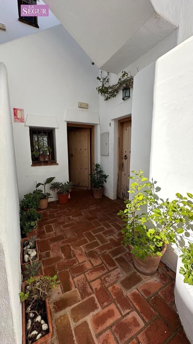 10 makuuhuone Yritys myytävänä paikassa Conil de la Frontera - 2 500 000 € (Ref: 9502212)