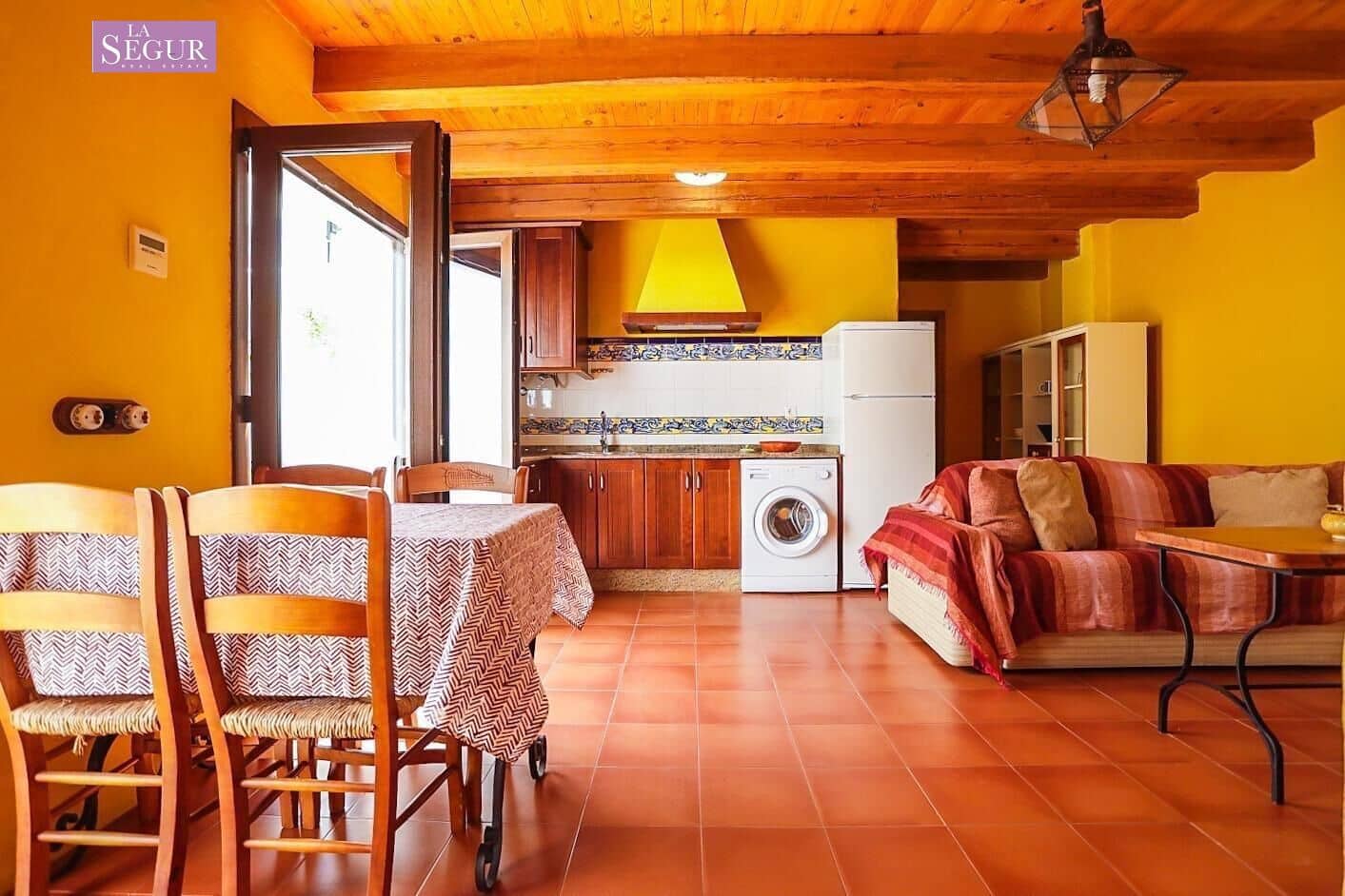 10 makuuhuone Yritys myytävänä paikassa Conil de la Frontera - 2 500 000 € (Ref: 9502212)