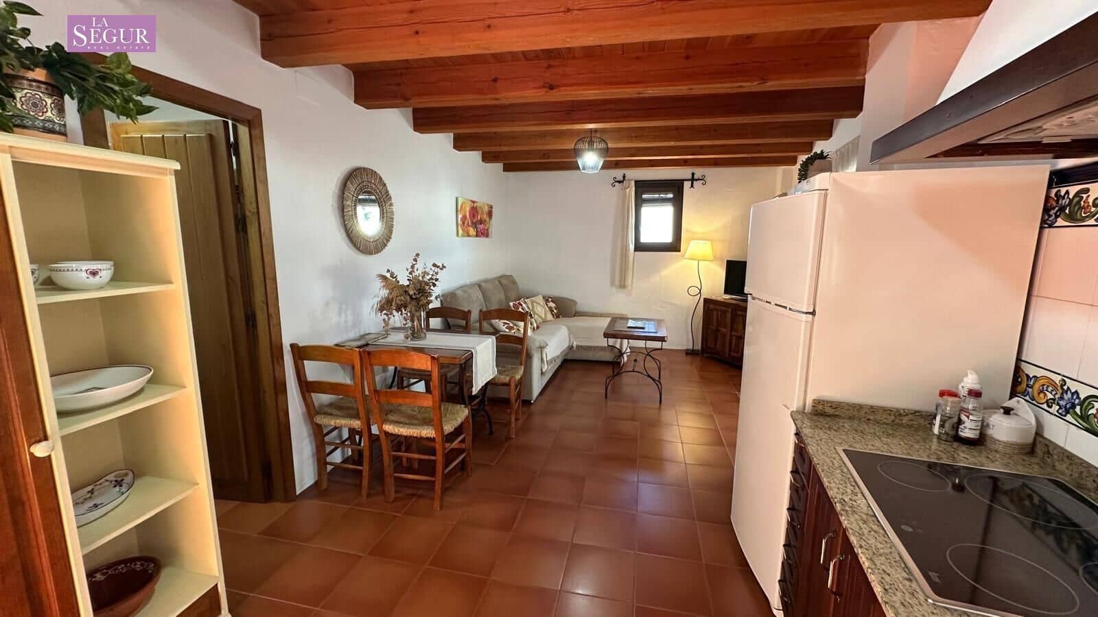 10 makuuhuone Yritys myytävänä paikassa Conil de la Frontera - 2 500 000 € (Ref: 9502212)