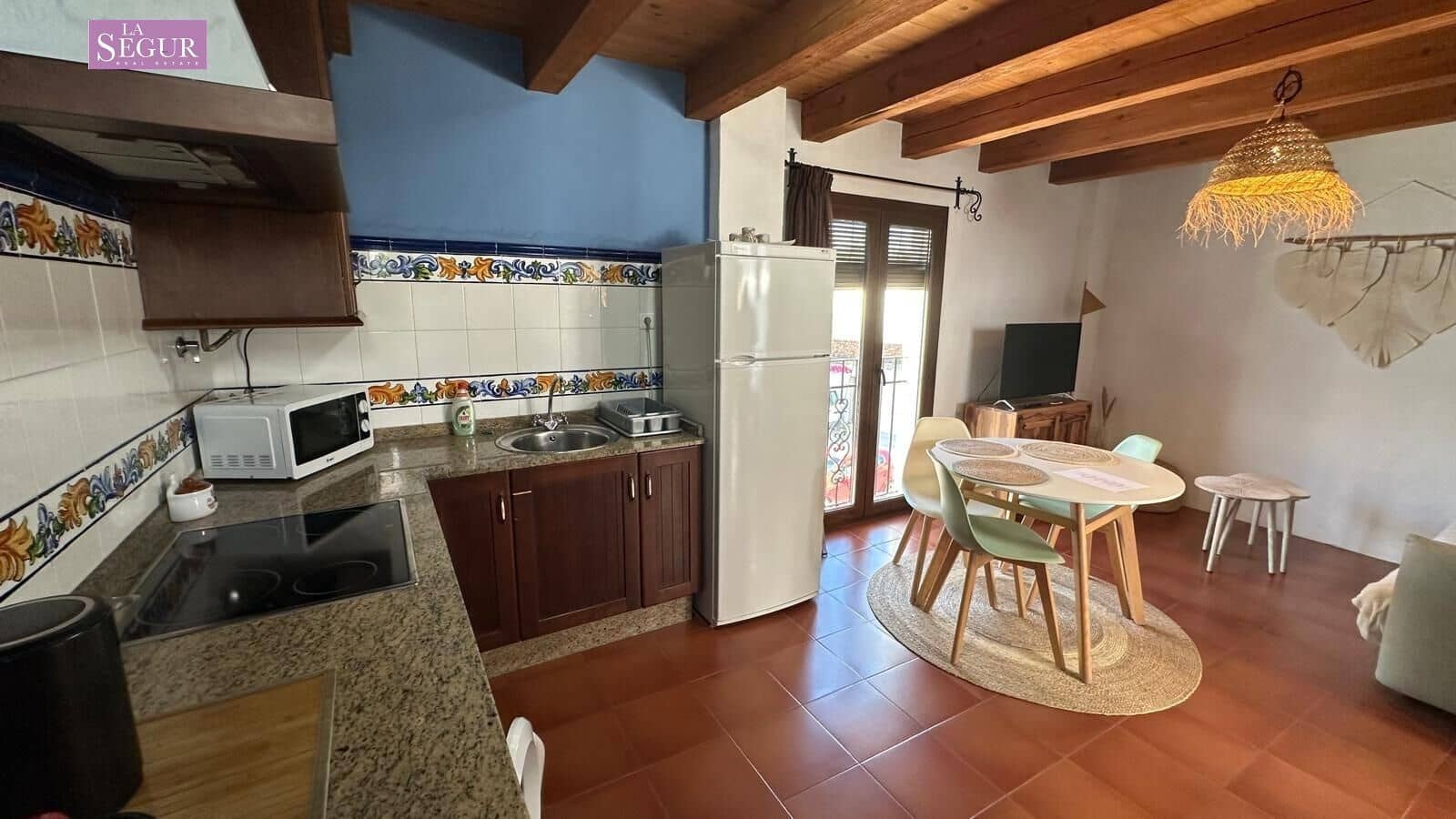 10 makuuhuone Yritys myytävänä paikassa Conil de la Frontera - 2 500 000 € (Ref: 9502212)