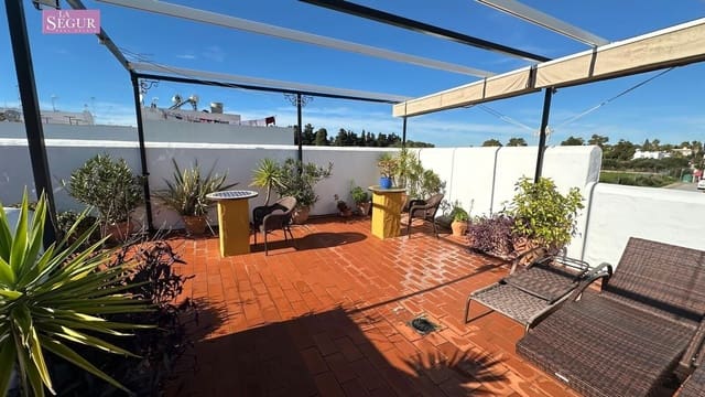 10 makuuhuone Yritys myytävänä paikassa Conil de la Frontera - 2 500 000 € (Ref: 9502212)