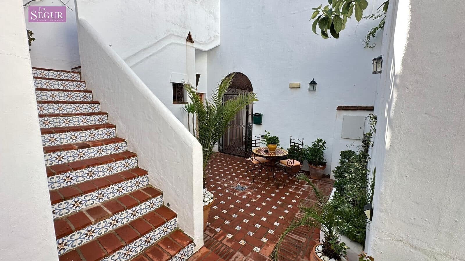 10 makuuhuone Yritys myytävänä paikassa Conil de la Frontera - 2 500 000 € (Ref: 9502212)