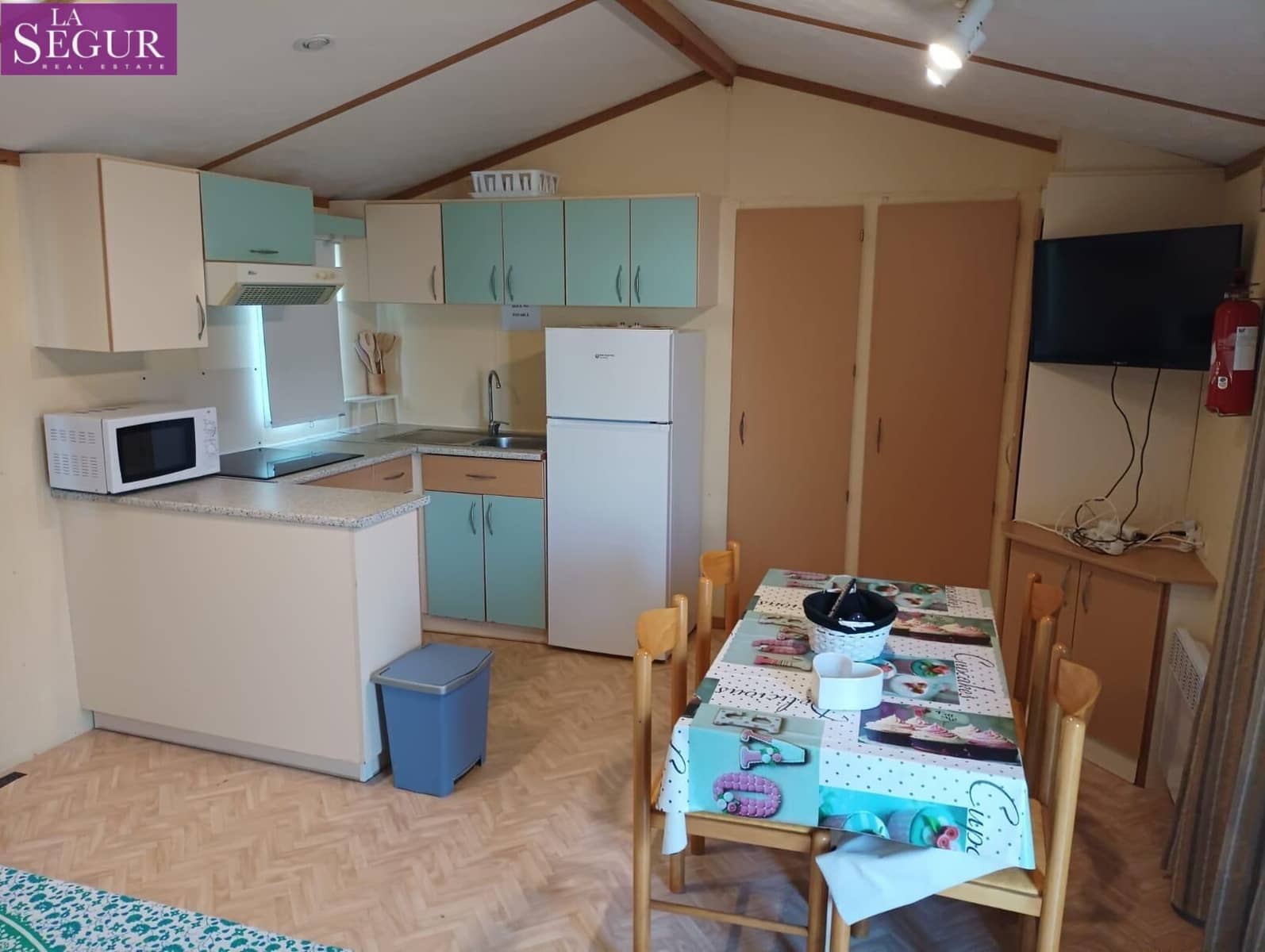 6 quarto Casa de Madeira para venda em El Palmar com garagem - 362 000 € (Ref: 9508815)