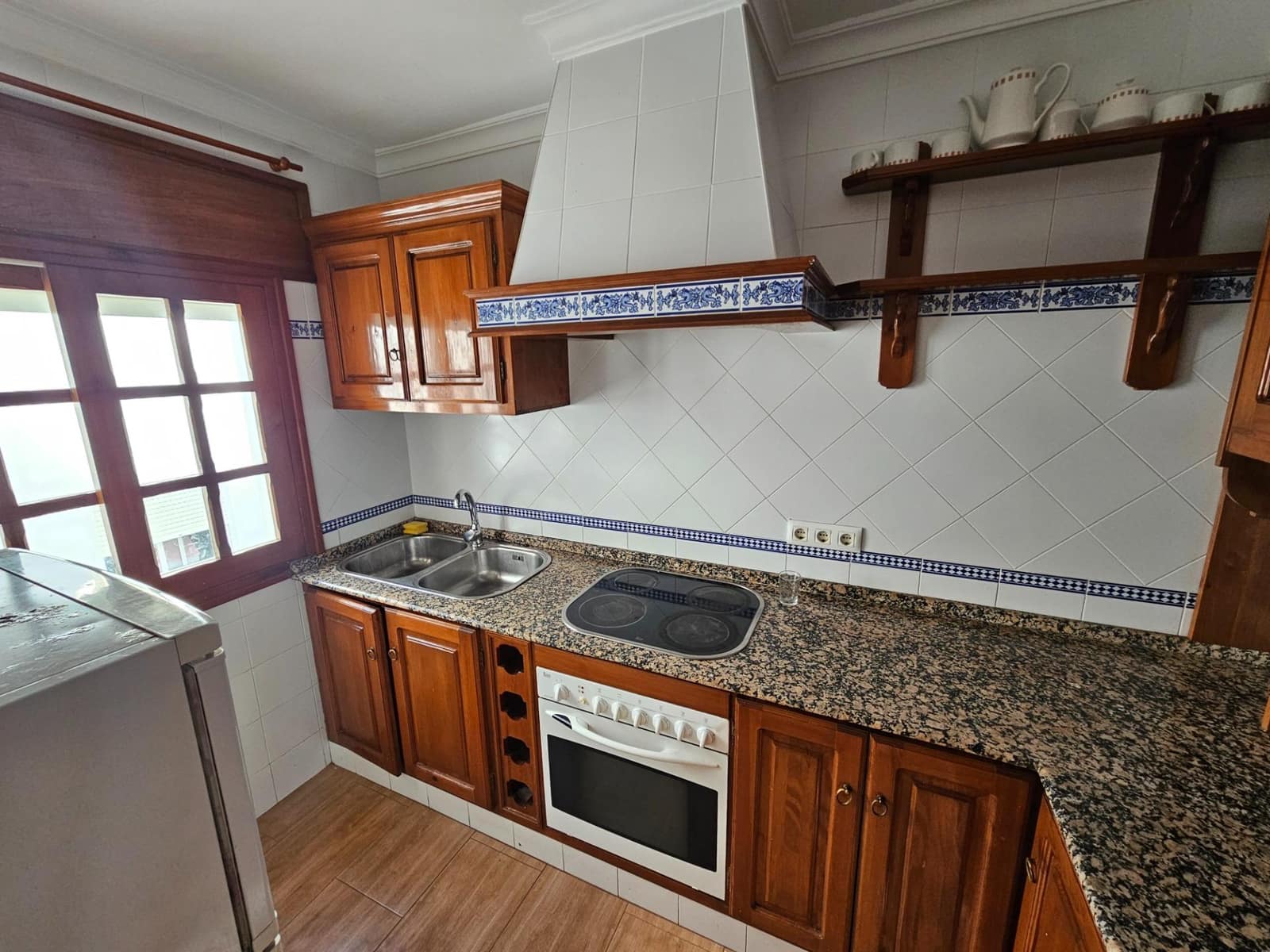 3 bedroom Flat for sale in Vejer de la Frontera - € 159,000 (Ref: 9508816)