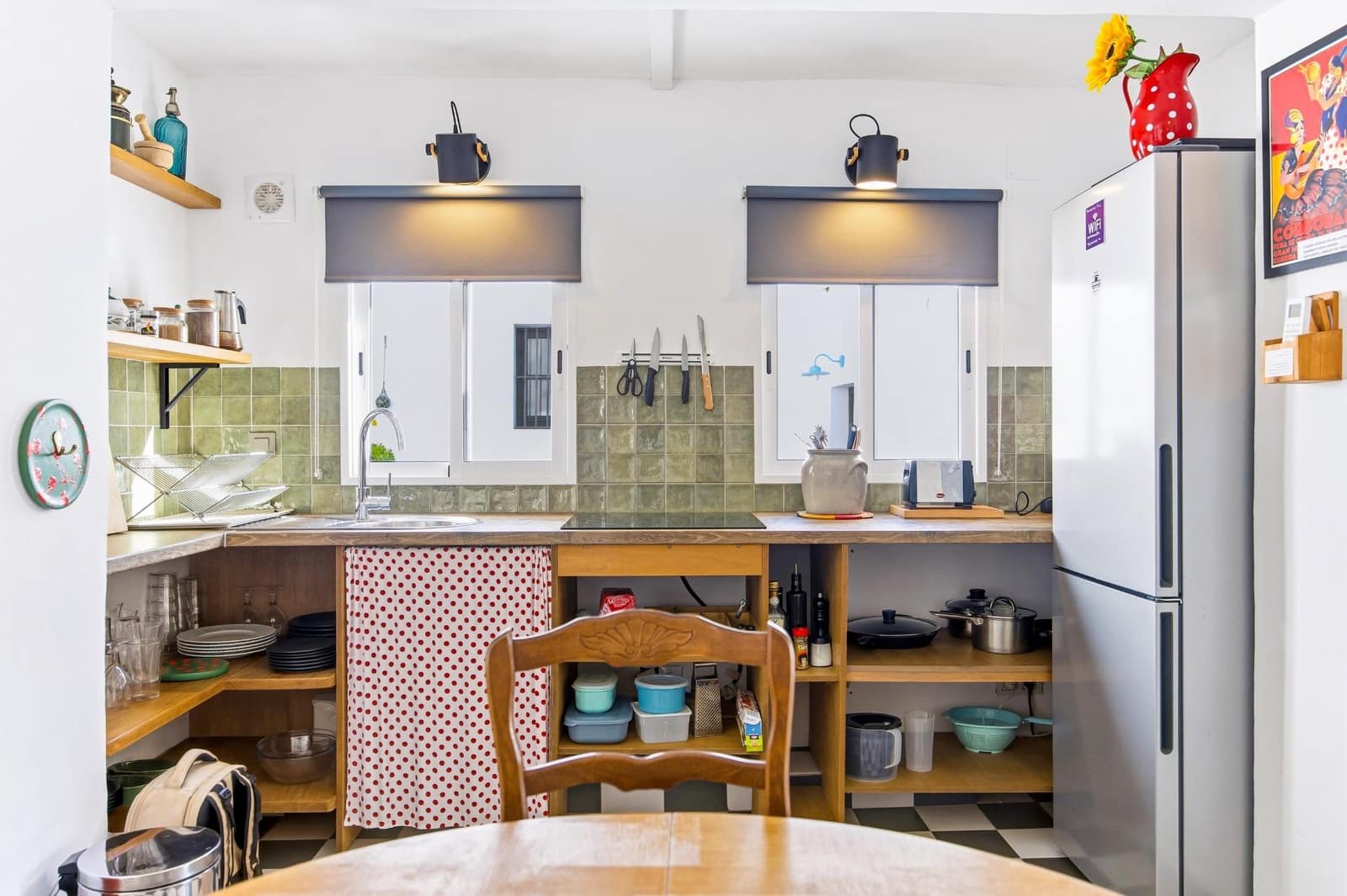 5 bedroom Apartment for sale in Vejer de la Frontera - € 370,000 (Ref: 9508817)