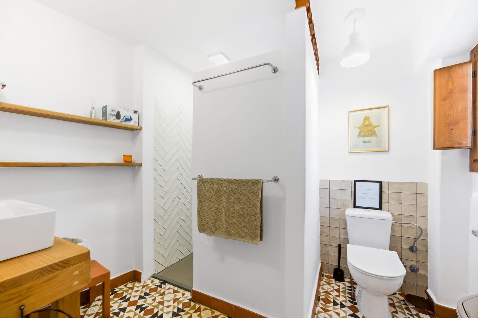 5 bedroom Apartment for sale in Vejer de la Frontera - € 370,000 (Ref: 9508817)