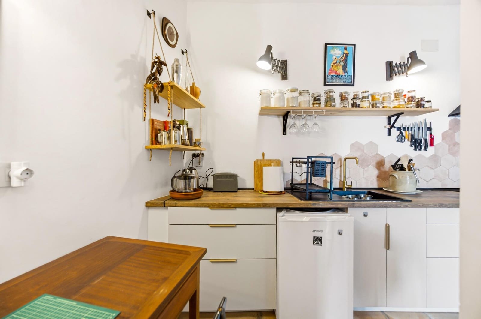 5 bedroom Apartment for sale in Vejer de la Frontera - € 370,000 (Ref: 9508817)