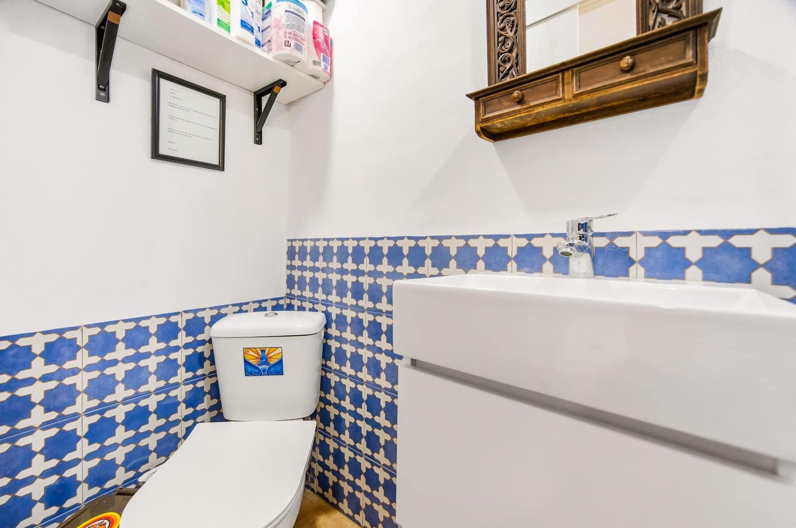 5 bedroom Apartment for sale in Vejer de la Frontera - € 370,000 (Ref: 9508817)