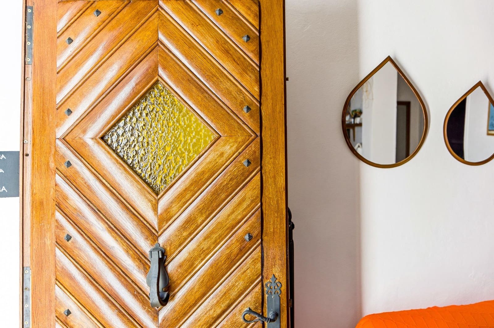 5 bedroom Apartment for sale in Vejer de la Frontera - € 370,000 (Ref: 9508817)