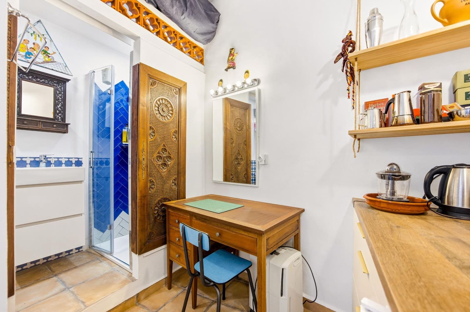 5 bedroom Apartment for sale in Vejer de la Frontera - € 370,000 (Ref: 9508817)