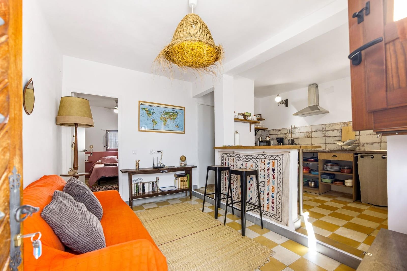 5 bedroom Apartment for sale in Vejer de la Frontera - € 370,000 (Ref: 9508817)