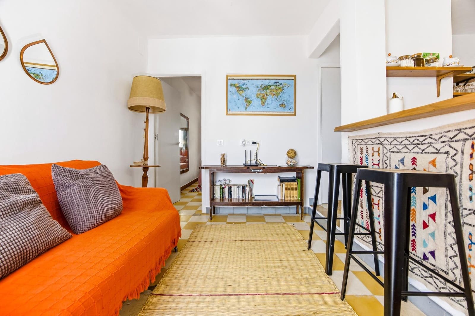 5 bedroom Apartment for sale in Vejer de la Frontera - € 370,000 (Ref: 9508817)