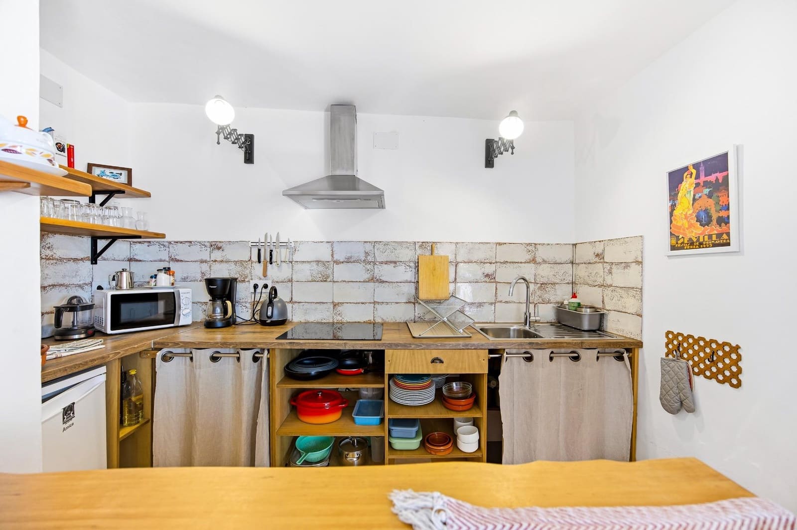 5 bedroom Apartment for sale in Vejer de la Frontera - € 370,000 (Ref: 9508817)