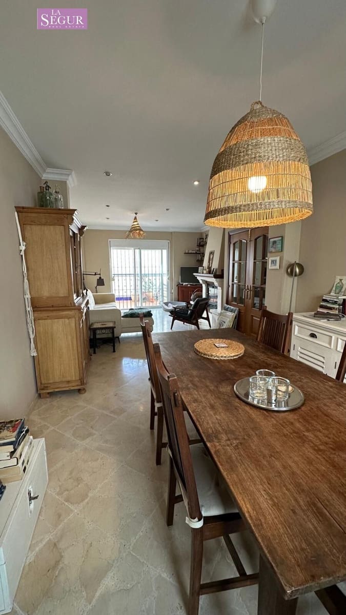 4 Zimmer Villa zu verkaufen in Conil de la Frontera mit Garage - 540.000 € (Ref: 9520820)