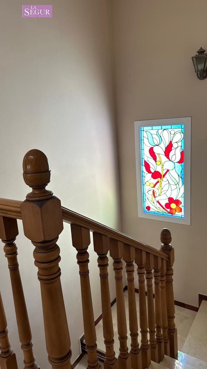 4 Zimmer Villa zu verkaufen in Conil de la Frontera mit Garage - 540.000 € (Ref: 9520820)