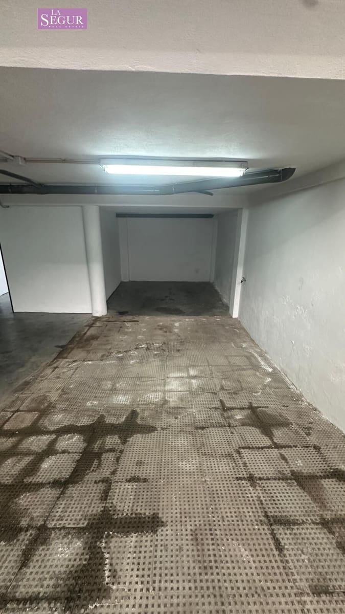 4 Zimmer Villa zu verkaufen in Conil de la Frontera mit Garage - 540.000 € (Ref: 9520820)