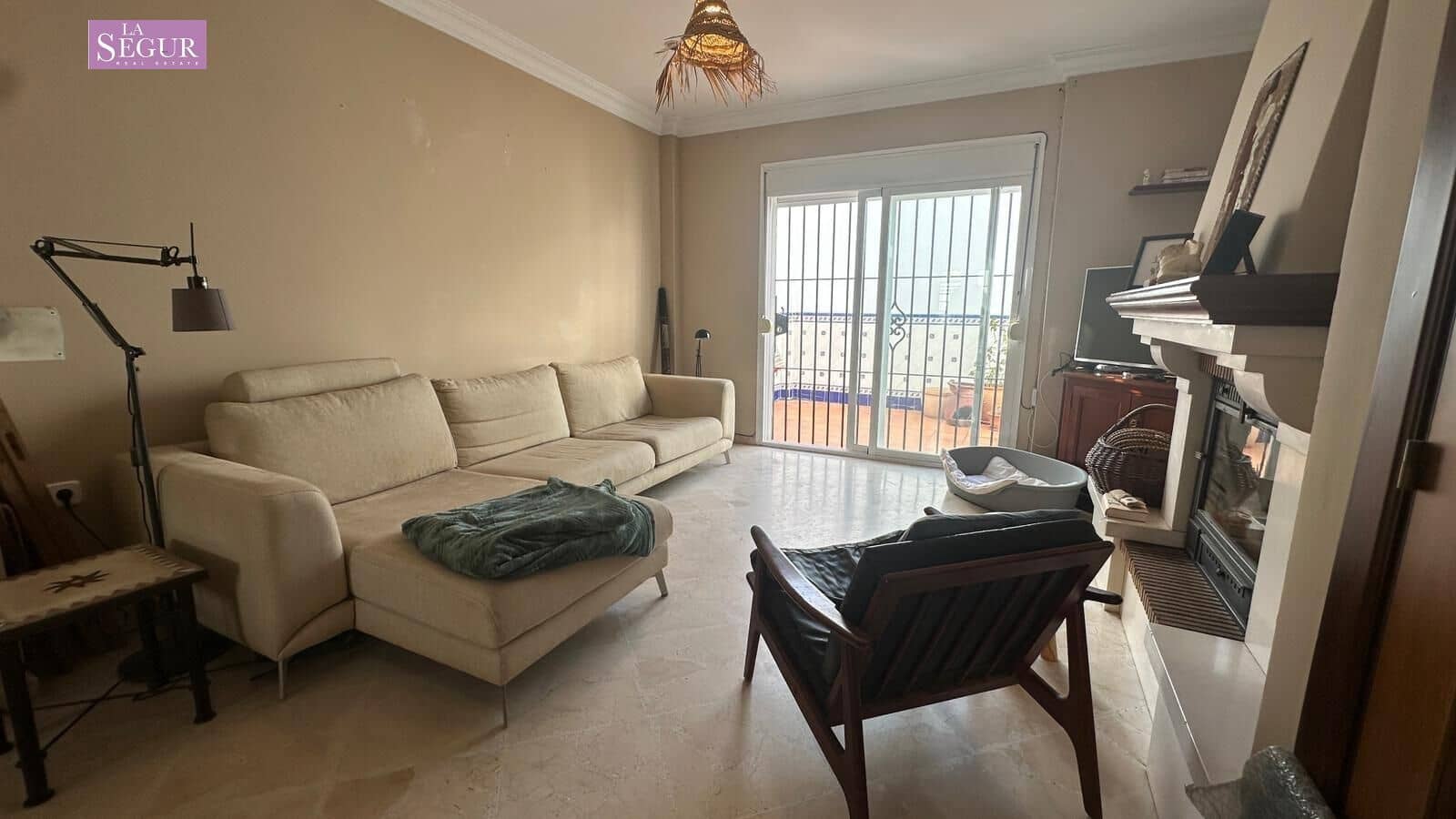 4 Zimmer Villa zu verkaufen in Conil de la Frontera mit Garage - 540.000 € (Ref: 9520820)