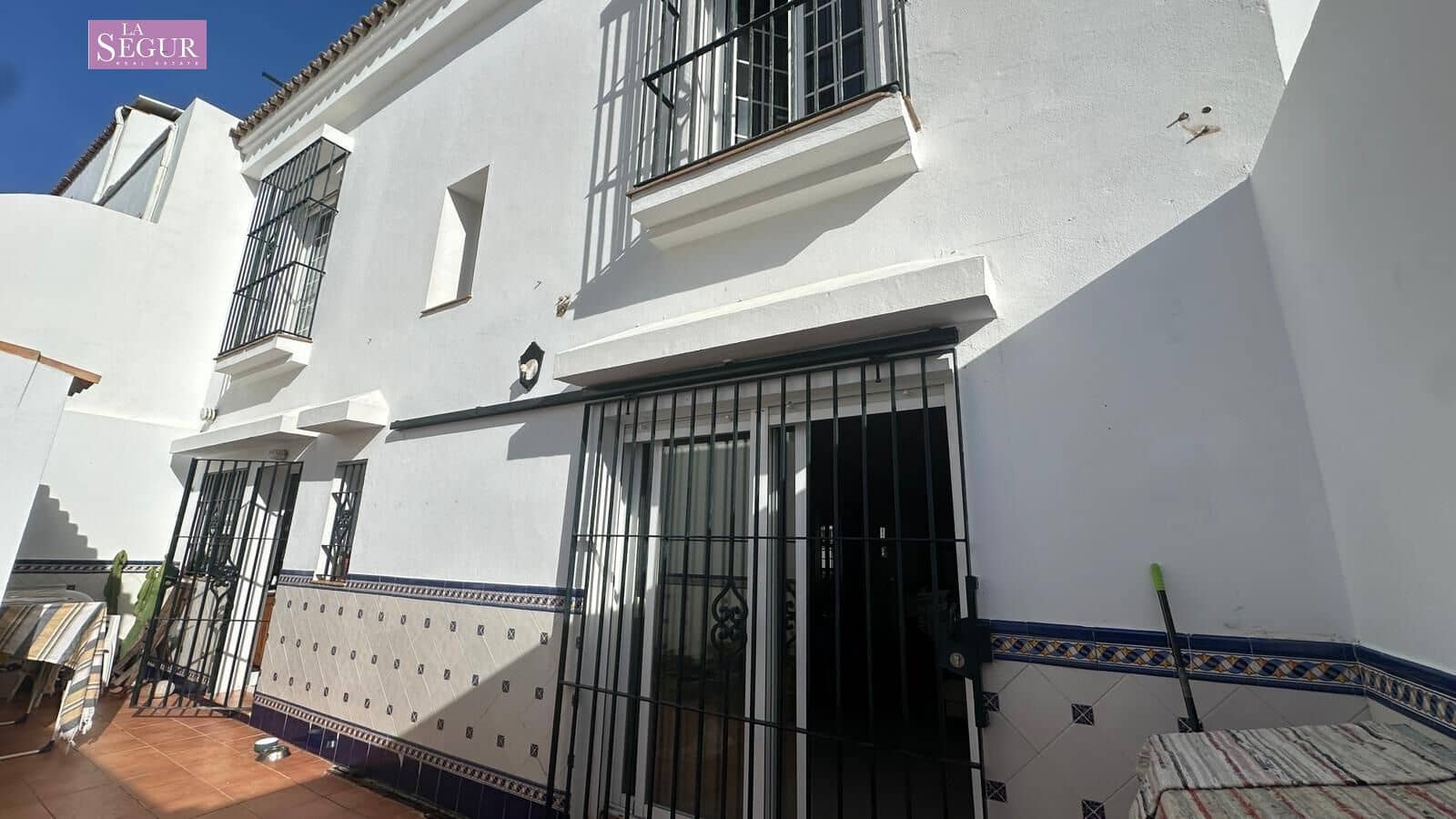 4 Zimmer Villa zu verkaufen in Conil de la Frontera mit Garage - 540.000 € (Ref: 9520820)