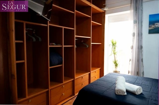 2 makuuhuone Asunto myytävänä paikassa La Caleta - La Viña, Cádiz kaupunki - 238 000 € (Ref: 9533651)