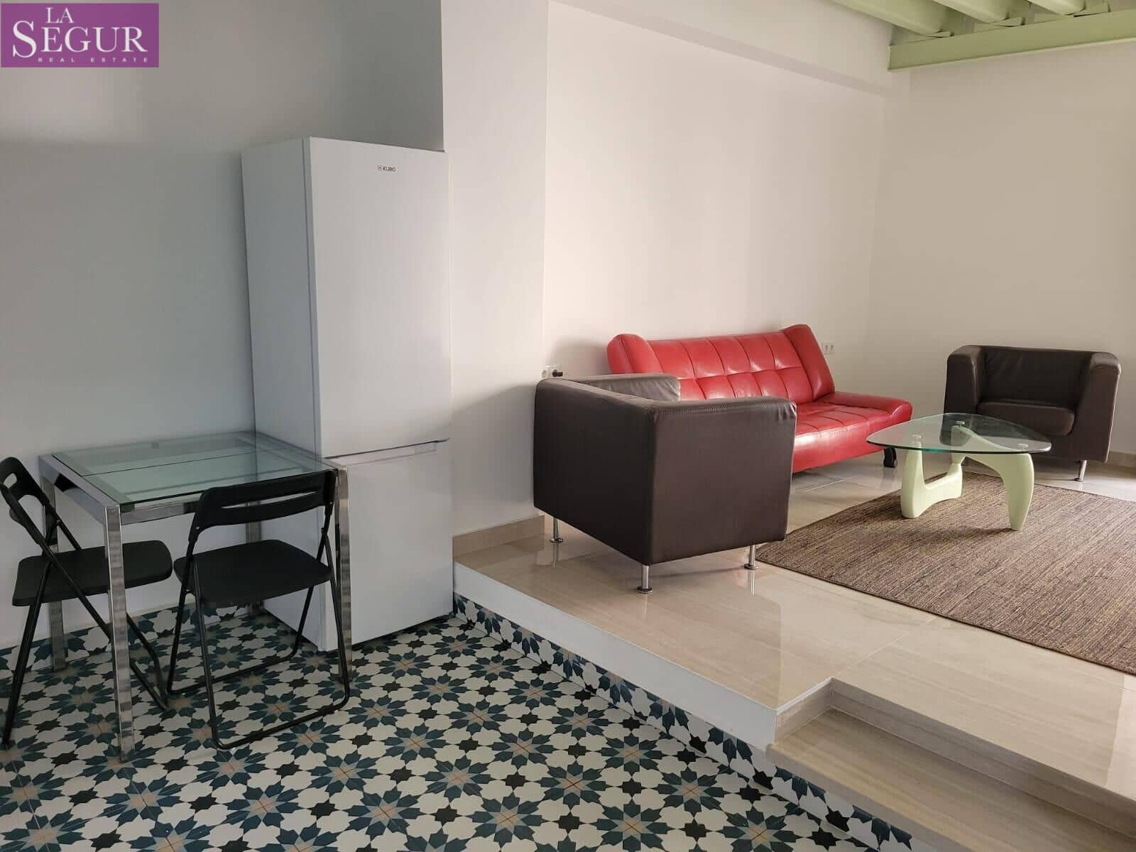 2 makuuhuone Asunto myytävänä paikassa Cadiz kaupunki - 260 000 € (Ref: 9533652)