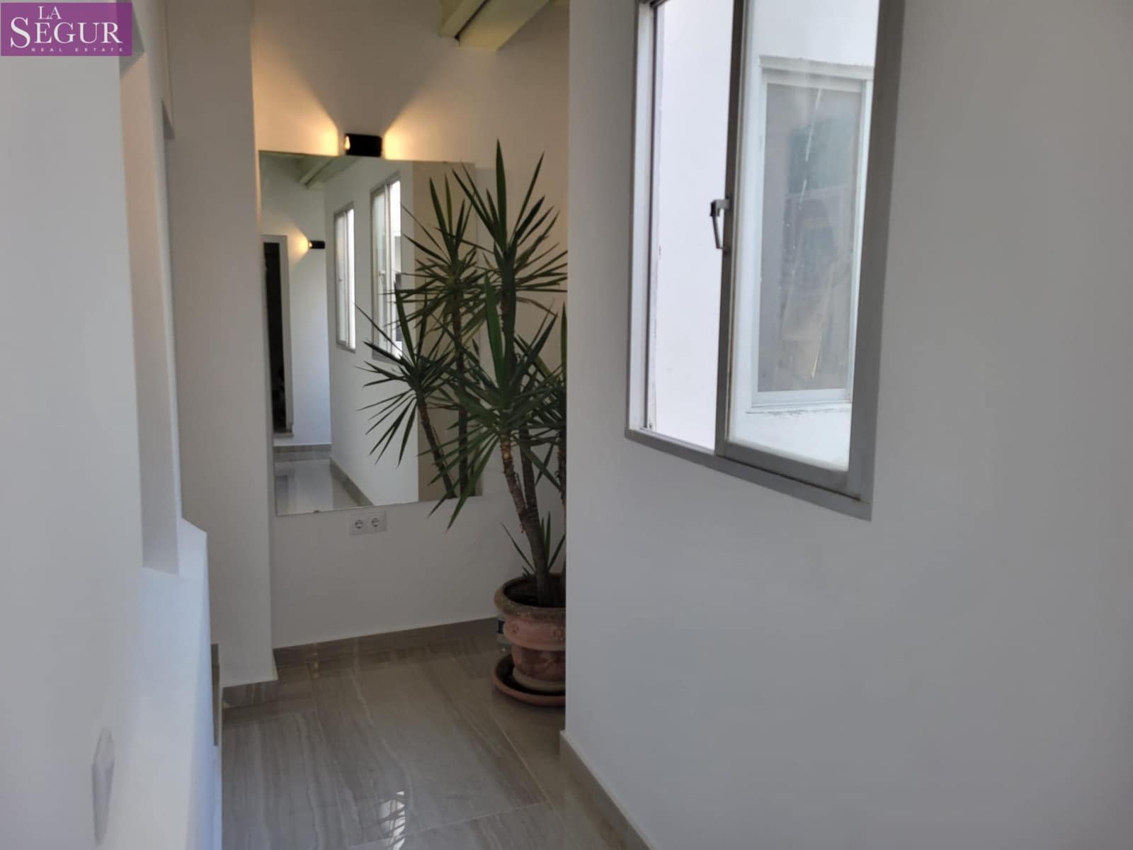 2 makuuhuone Asunto myytävänä paikassa Cadiz kaupunki - 260 000 € (Ref: 9533652)