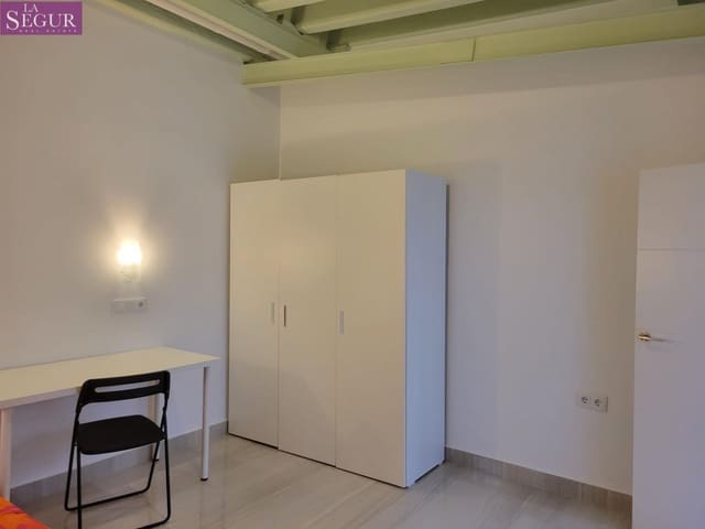 2 makuuhuone Asunto myytävänä paikassa Cádiz kaupunki - 260 000 € (Ref: 9533652)