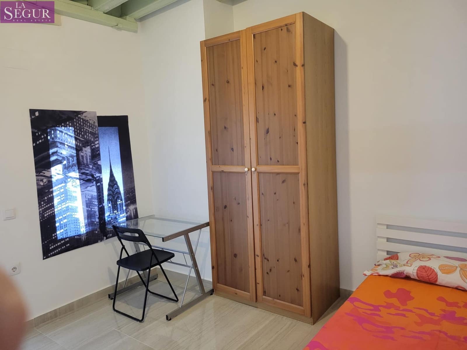 2 makuuhuone Asunto myytävänä paikassa Cadiz kaupunki - 260 000 € (Ref: 9533652)