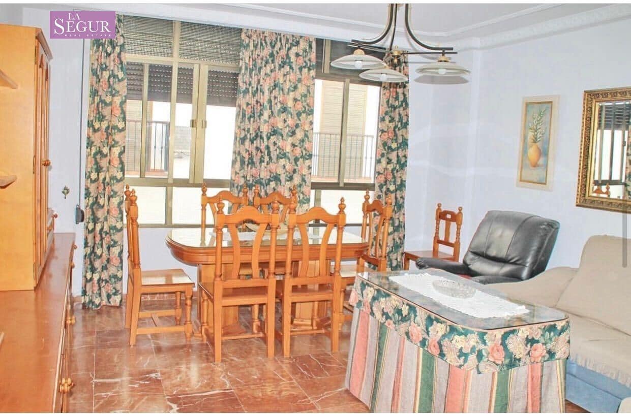 4 makuuhuone Asunto myytävänä paikassa Conil de la Frontera - 300 500 € (Ref: 9533653)