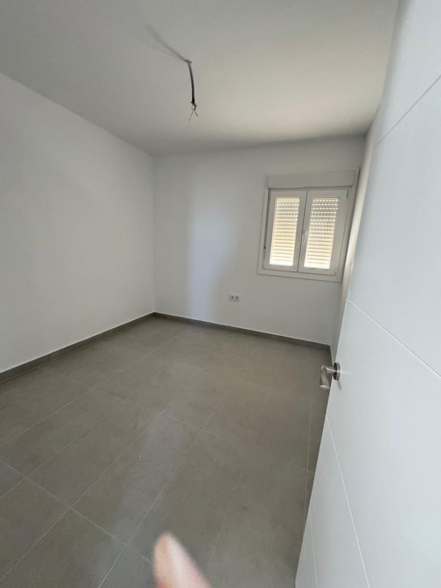 2 makuuhuone Huoneisto myytävänä paikassa Medina-Sidonia mukana 
autotalli - 245 000 € (Ref: 9536280)