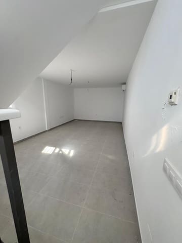 2 makuuhuone Huoneisto myytävänä paikassa Medina-Sidonia mukana 
autotalli - 245 000 € (Ref: 9536280)