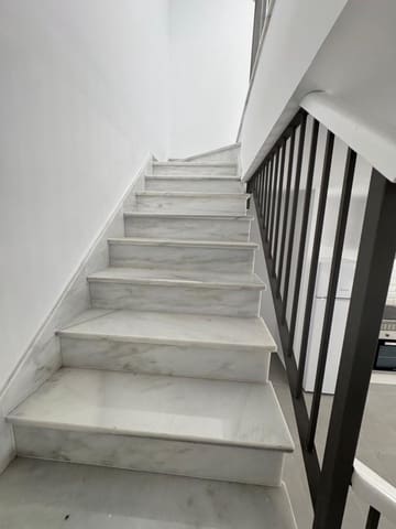 2 makuuhuone Huoneisto myytävänä paikassa Medina-Sidonia mukana 
autotalli - 245 000 € (Ref: 9536280)