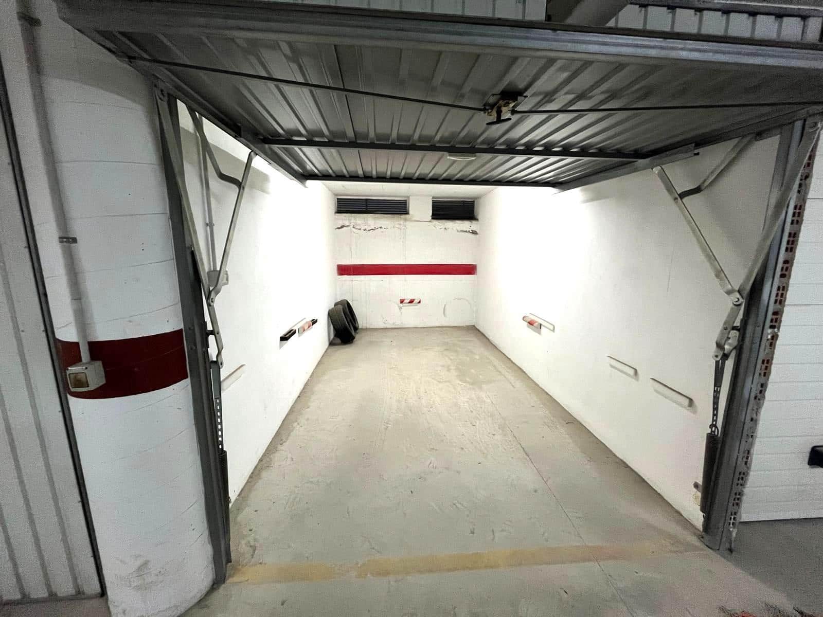 Garage for sale in Barbate - € 32,000 (Ref: 9541039)