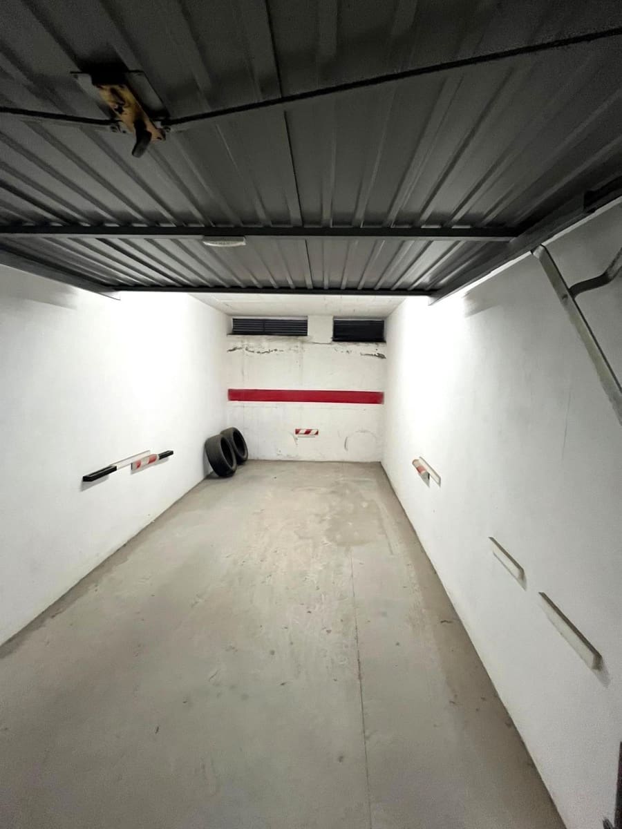 Garage for sale in Barbate - € 32,000 (Ref: 9541039)