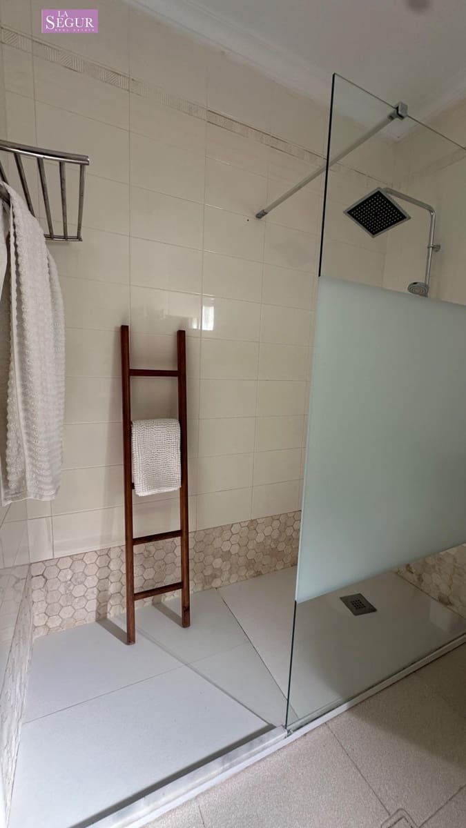 6 sypialnia Finka/Dom wiejski na sprzedaż w Los Canos de Meca z garażem - 2 800 000 € (Ref: 9561717)