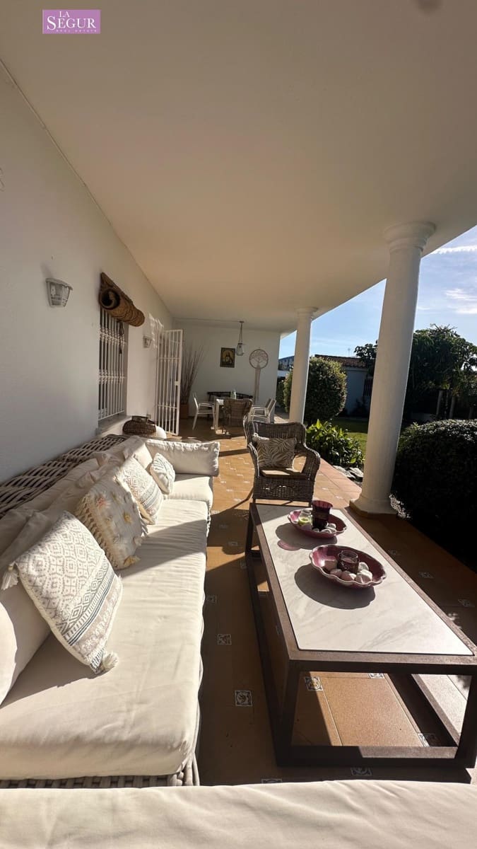 6 sypialnia Finka/Dom wiejski na sprzedaż w Los Canos de Meca z garażem - 2 800 000 € (Ref: 9561717)