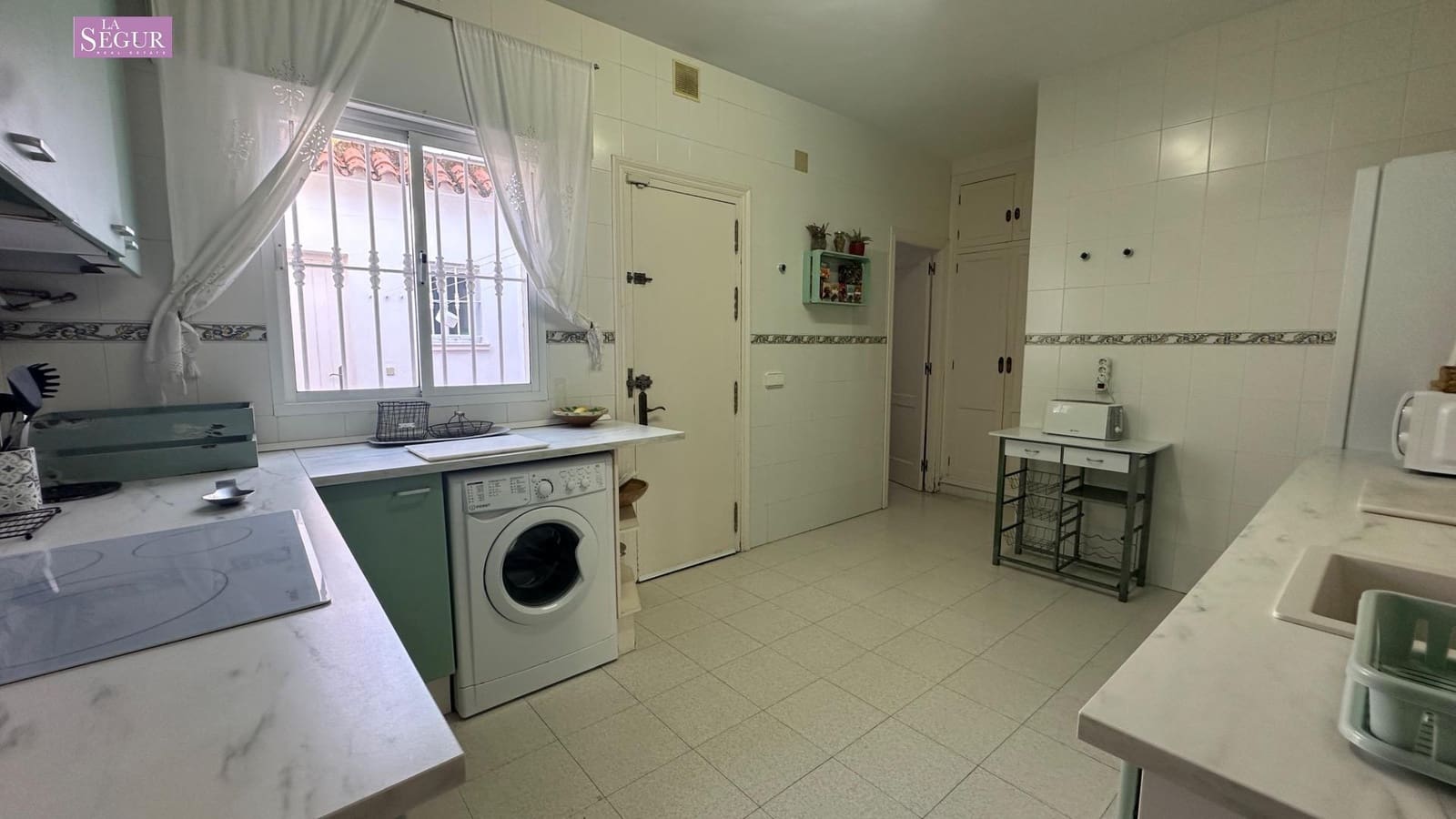 6 sypialnia Finka/Dom wiejski na sprzedaż w Los Canos de Meca z garażem - 2 800 000 € (Ref: 9561717)