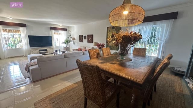 6 soverom Finca/Herregård til salgs i Los Caños de Meca, Barbate med garasje - € 2 800 000 (Ref: 9561717)