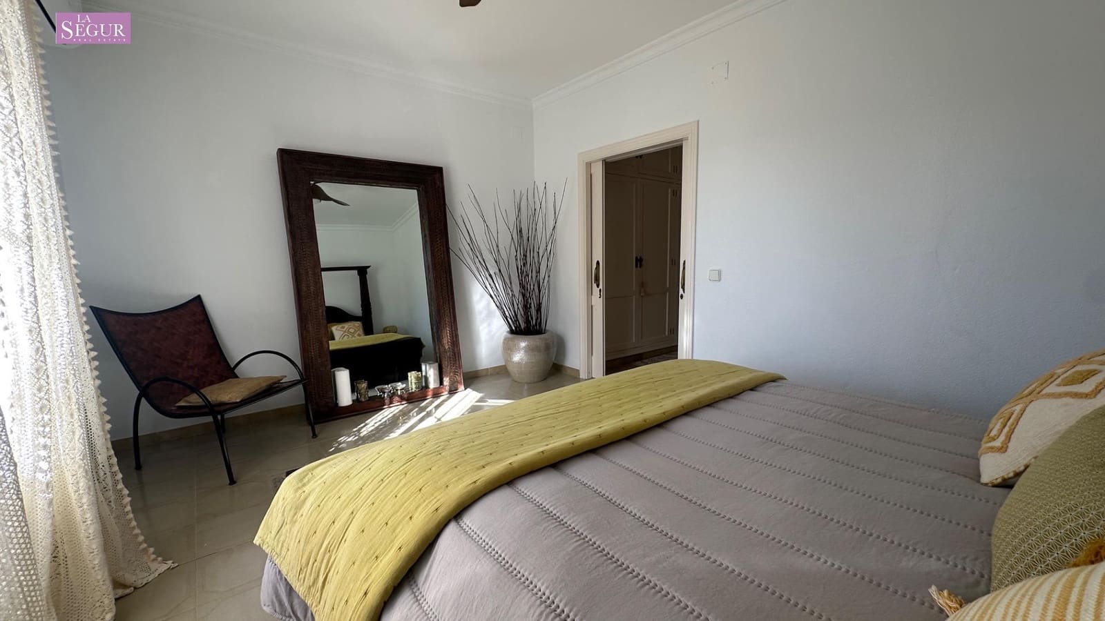 6 sypialnia Finka/Dom wiejski na sprzedaż w Los Canos de Meca z garażem - 2 800 000 € (Ref: 9561717)