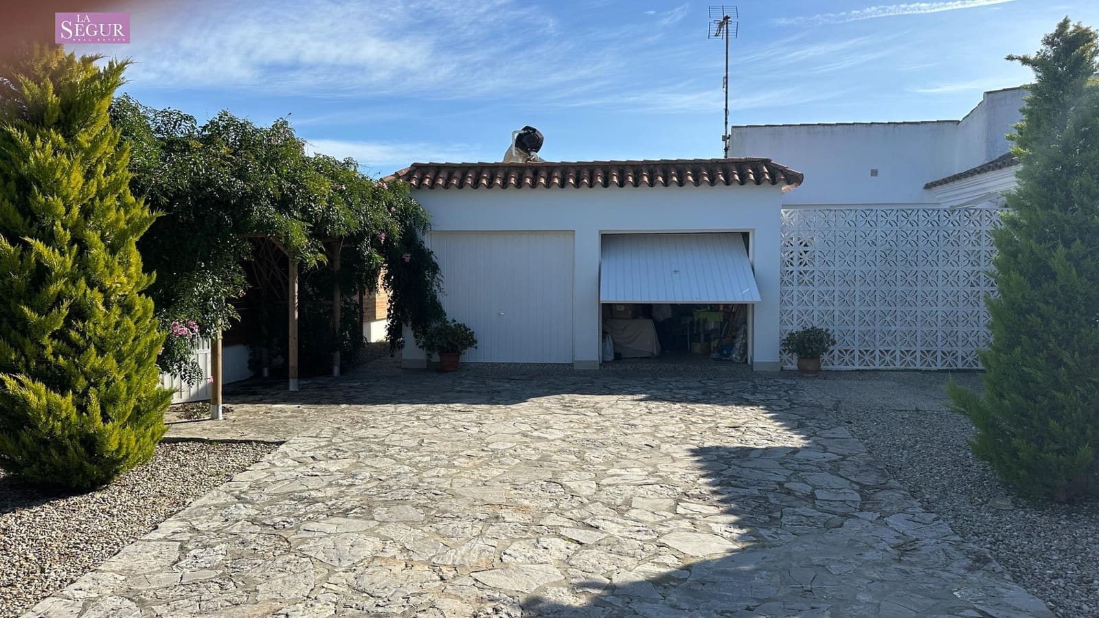 6 sypialnia Finka/Dom wiejski na sprzedaż w Los Canos de Meca z garażem - 2 800 000 € (Ref: 9561717)