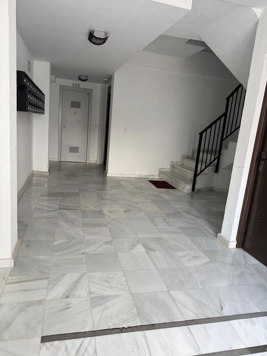 2 sovrum Lägenhet till salu i Alcala de los Gazules - 110 000 € (Ref: 9591195)