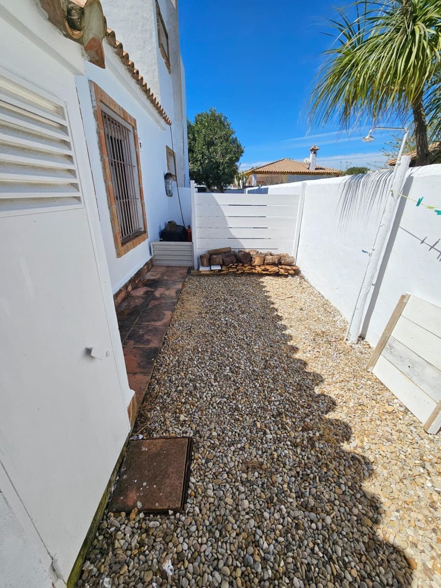 4 bedroom Villa for sale in Zahora - € 650,000 (Ref: 9591196)