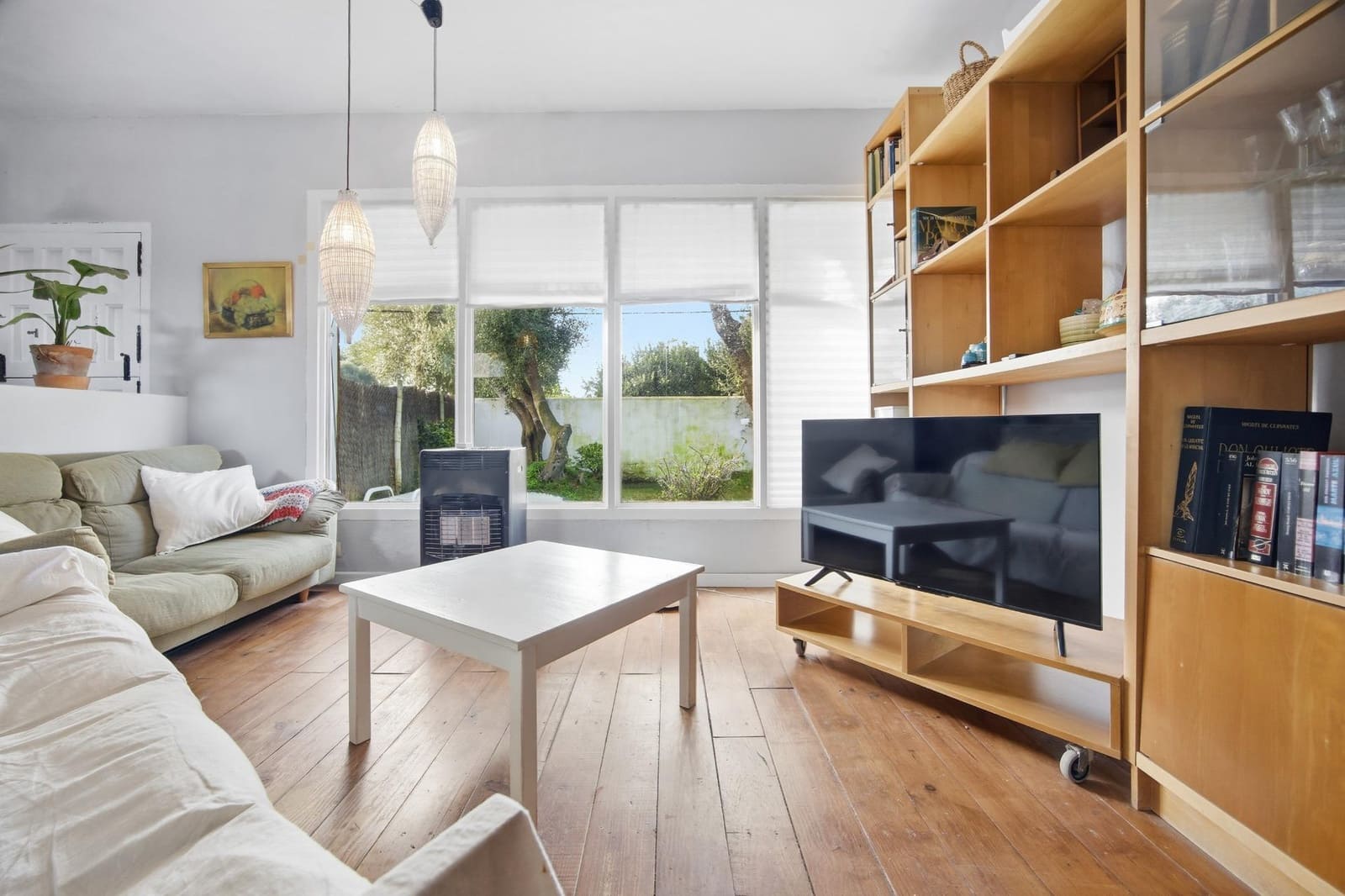 4 bedroom Villa for sale in Zahora - € 650,000 (Ref: 9591196)