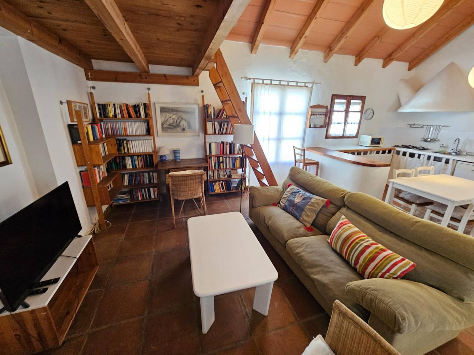 4 bedroom Villa for sale in Zahora - € 650,000 (Ref: 9591196)