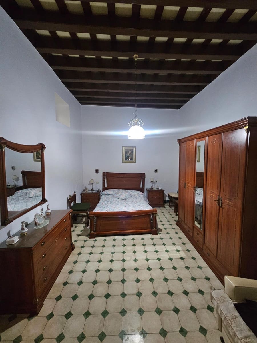 2 bedroom Townhouse for sale in Vejer de la Frontera - € 300,000 (Ref: 9592191)