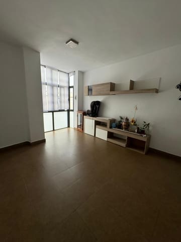 Piso de 2 habitaciones en Medina-Sidonia en venta - 100.000 € (Ref: 9604922)