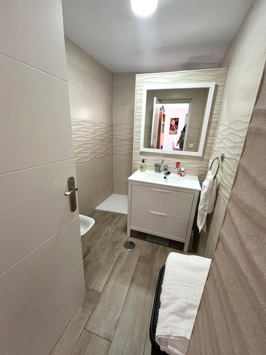 3 soveværelse Finca/Landehus til salg i Barbate med swimmingpool - € 325.000 (Ref: 9608002)